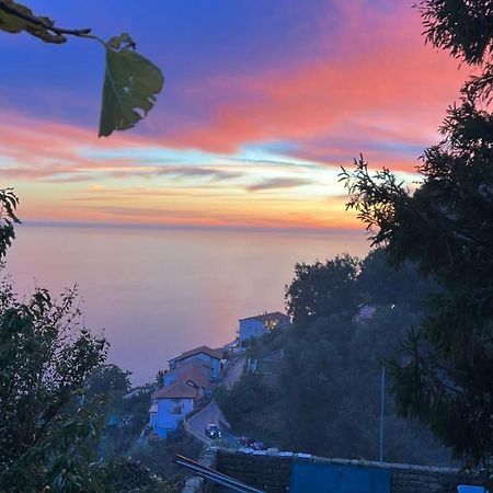 Panoramic Viewpoint Villa Agerola Exterior photo